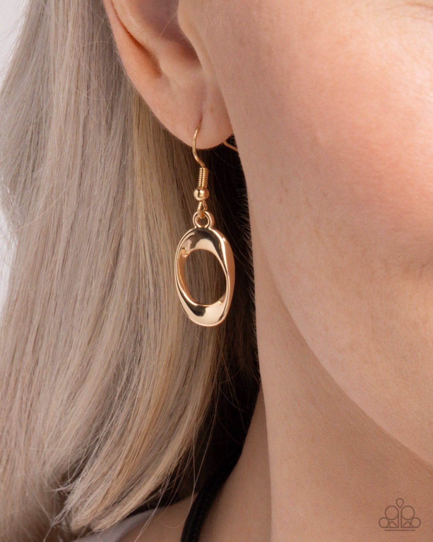 Apprehensive Accent - Gold - Paparazzi Necklace