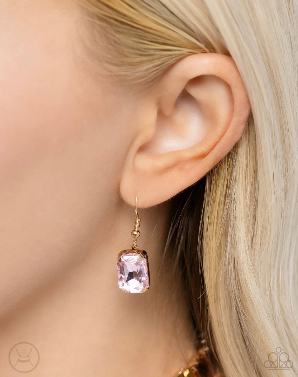 Ecstatic Emeralds - Gold - Paparazzi Necklace