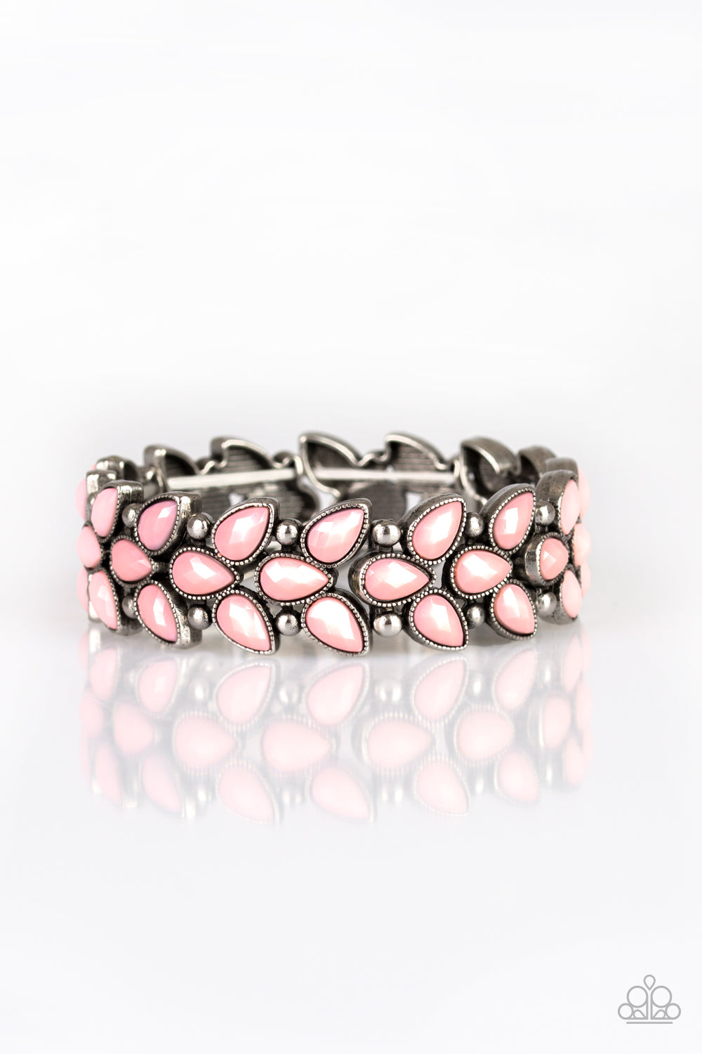 Vintage Venture - Pink - Paparazzi Bracelet