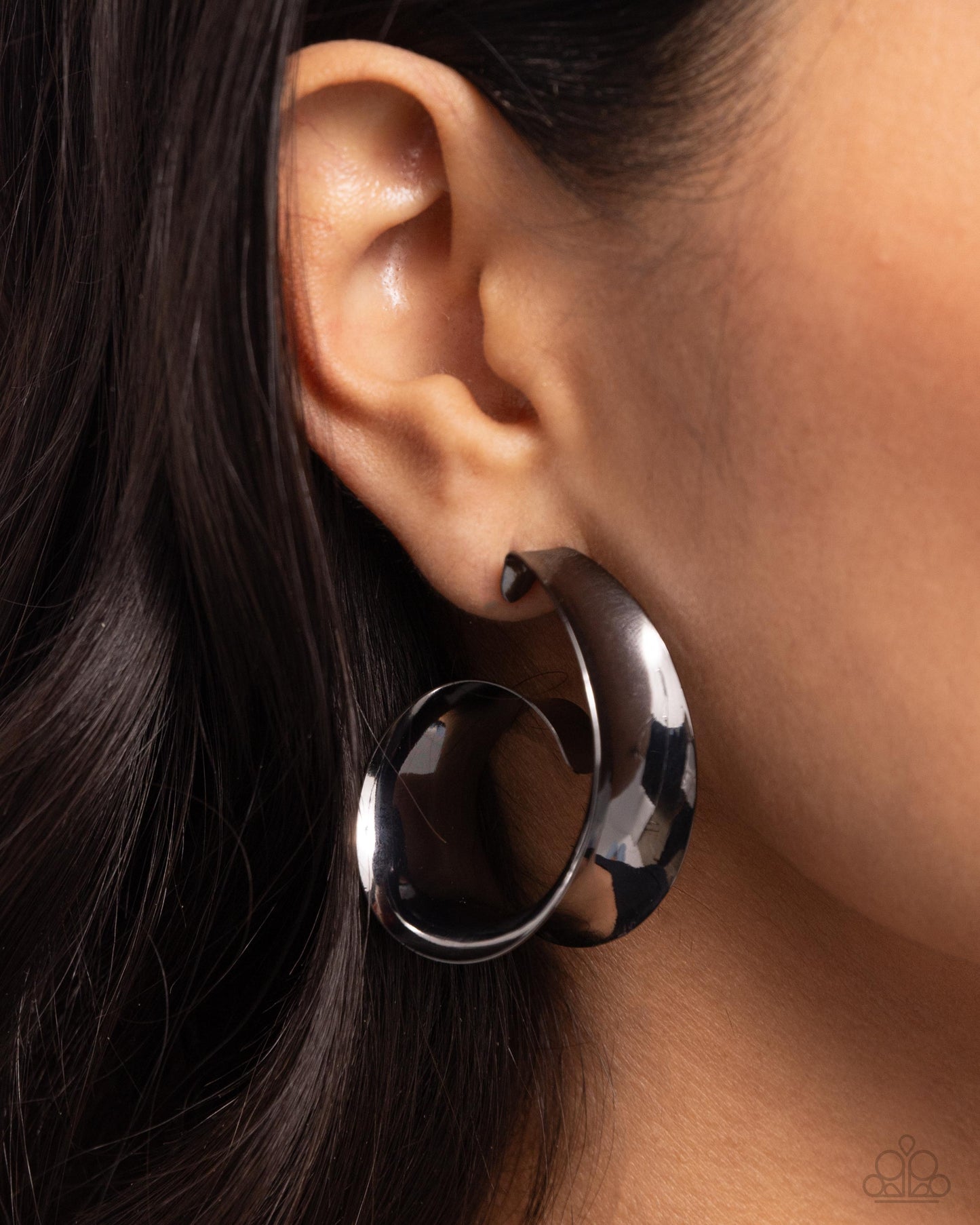 Curly Cadence - Black - Paparazzi Earrings