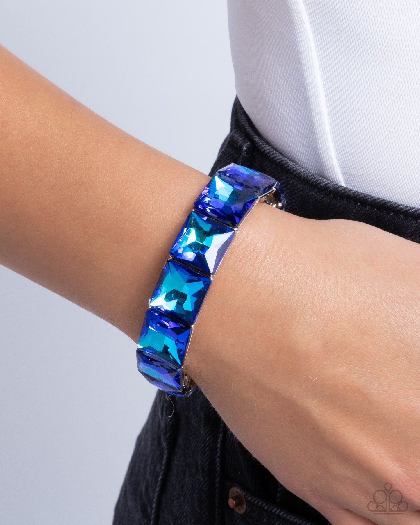 Upscale Funk - Blue - Paparazzi Bracelet