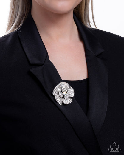 Festive Flourish - White - Paparazzi Brooch