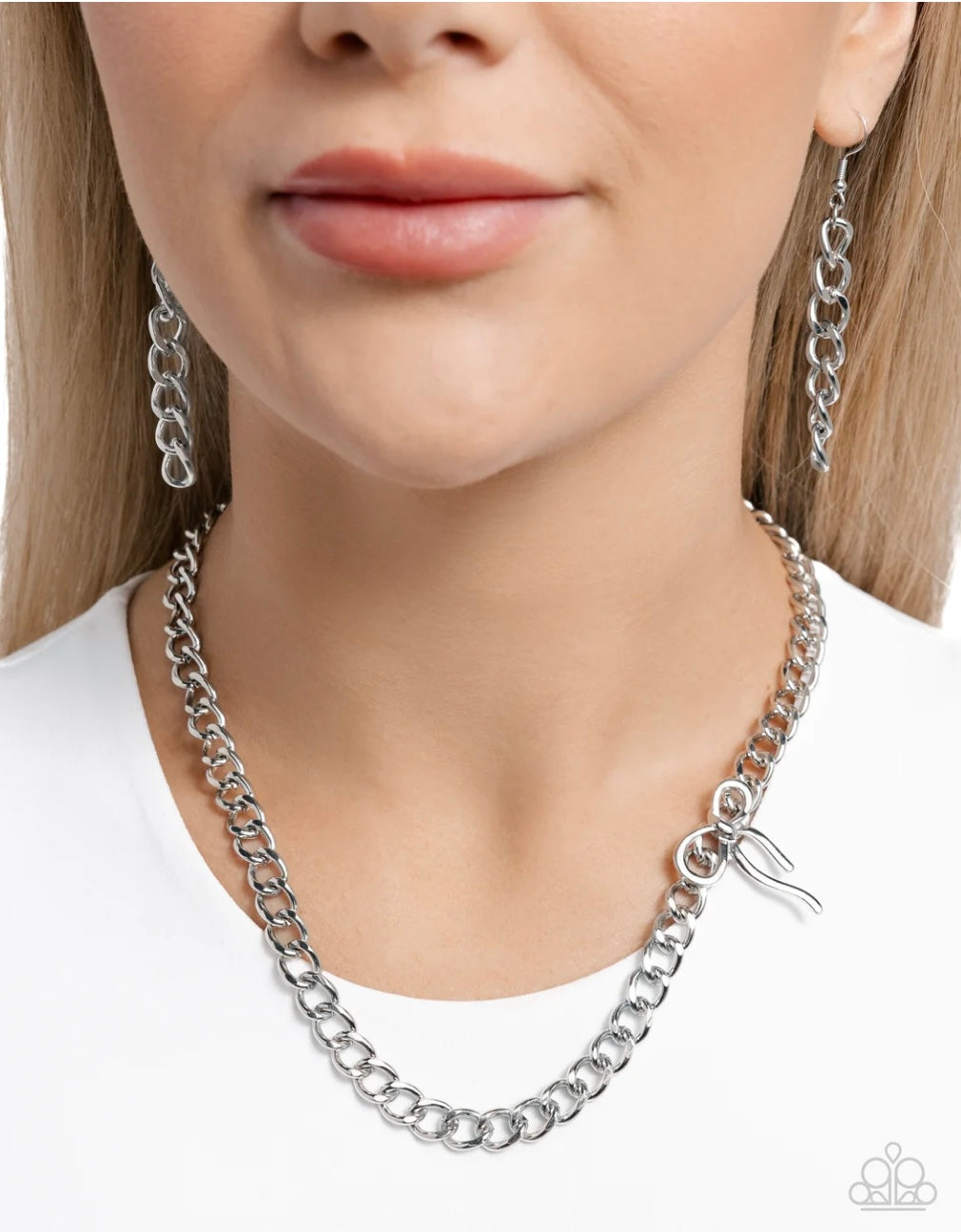 Leading Loops - Silver - Paparazzi Necklace