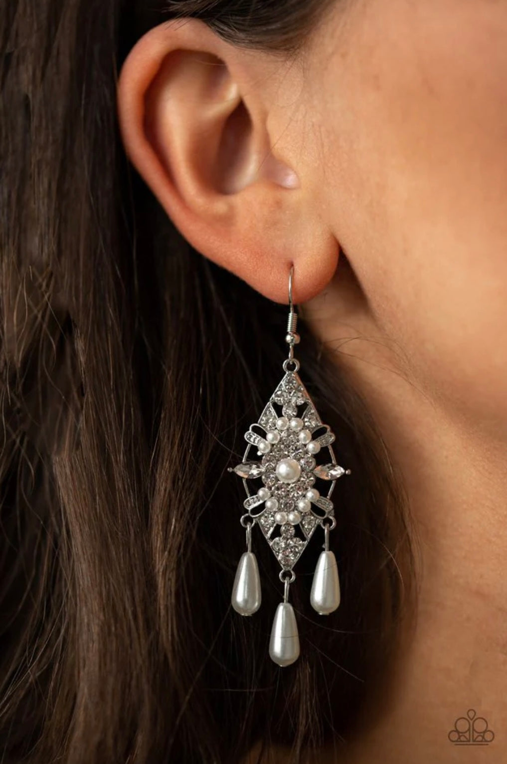 Majestic Mood - White - Paparazzi Earrings