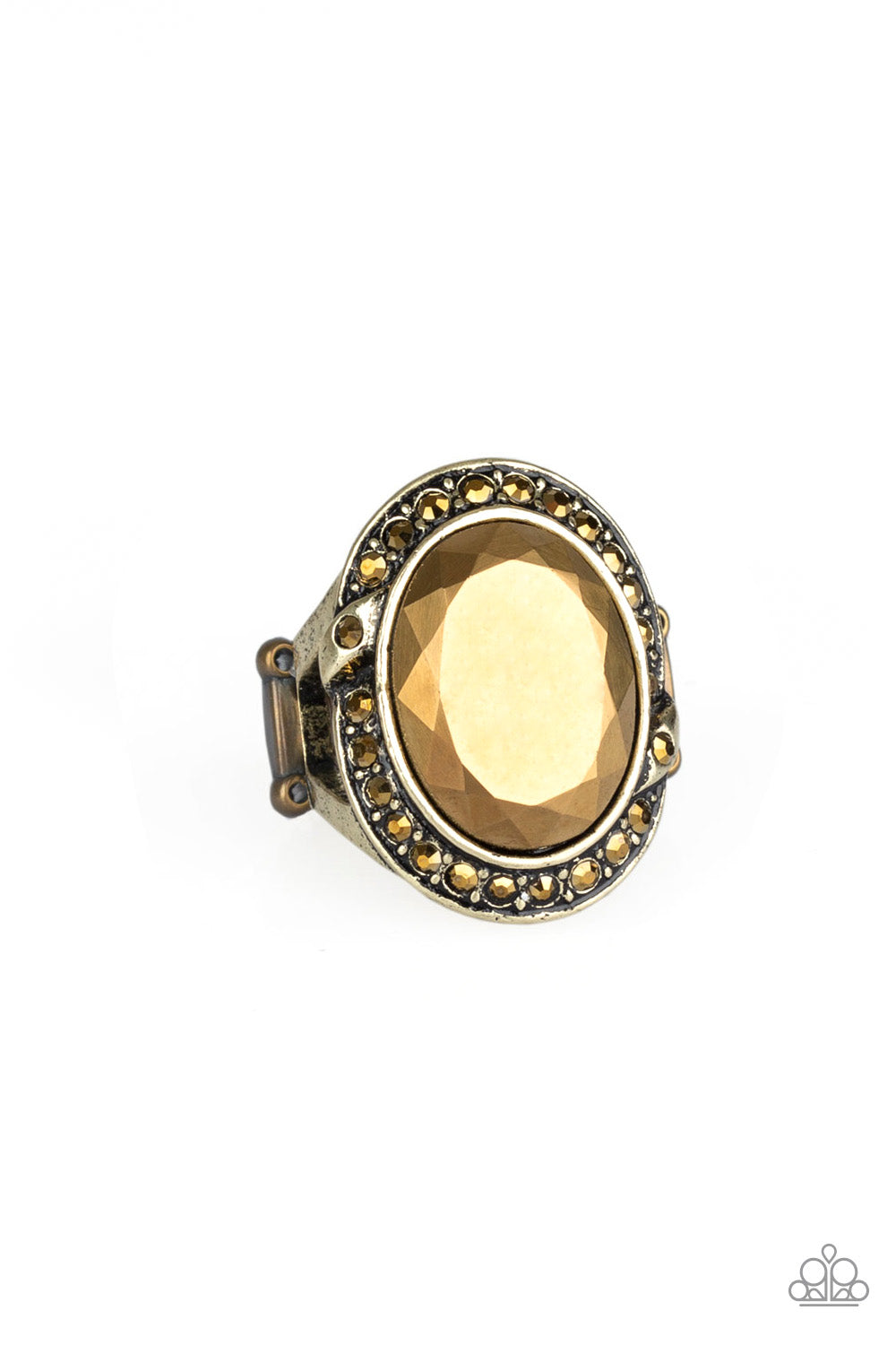 Queen Scene - Brass - Paparazzi Ring