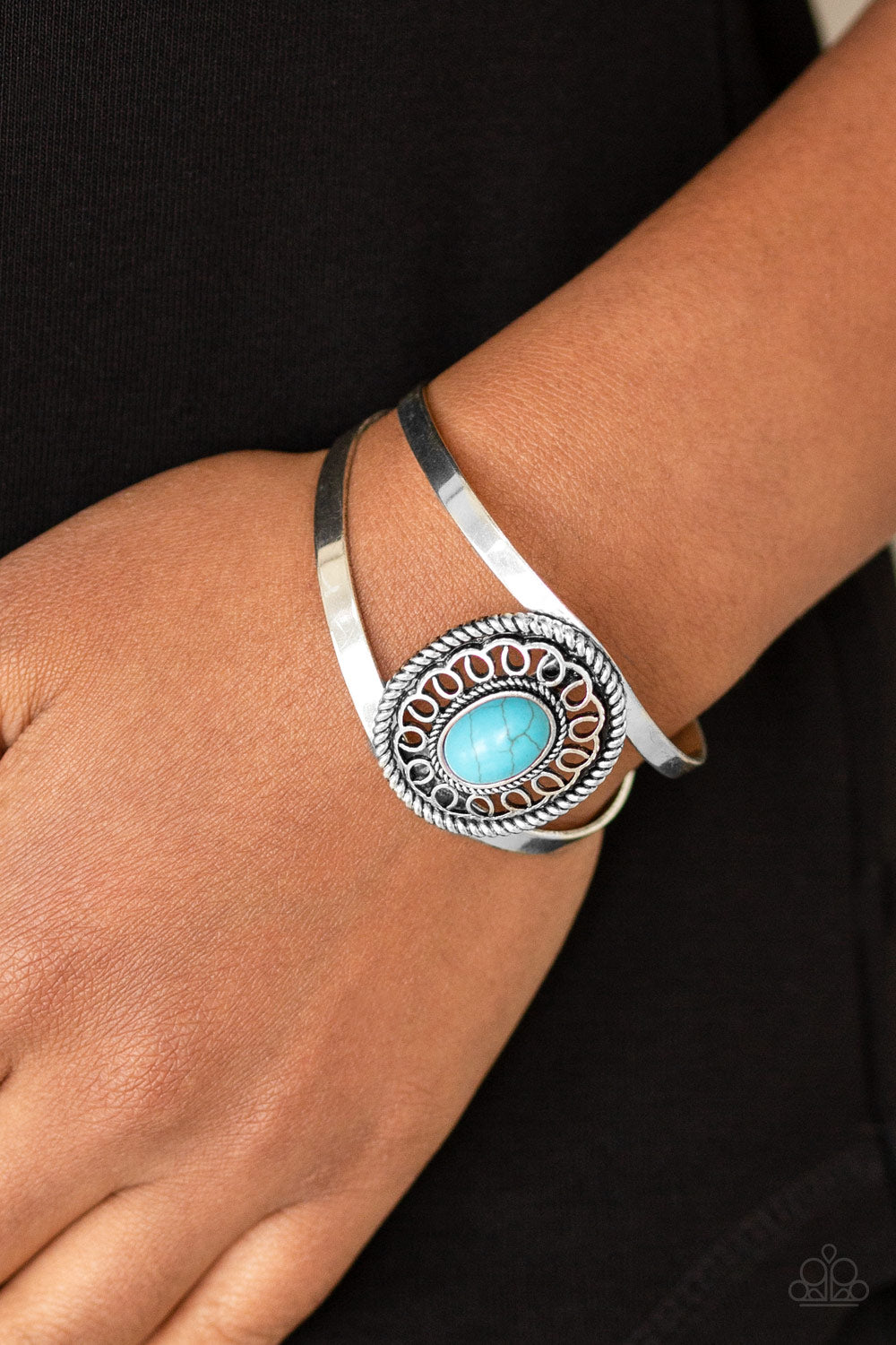 Deep In The Tumbleweeds - Blue - Paparazzi Bracelet