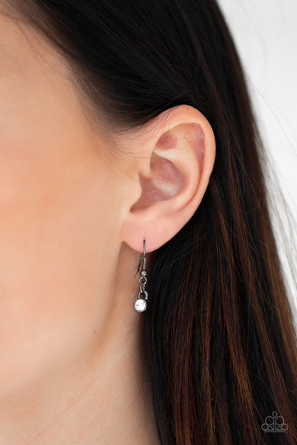 Straight To The Top - Black - Paparazzi Necklace