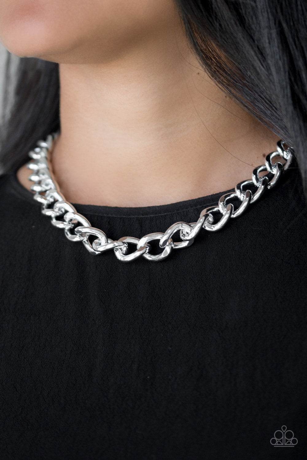 Heavyweight Champion - Silver - Paparazzi Necklace