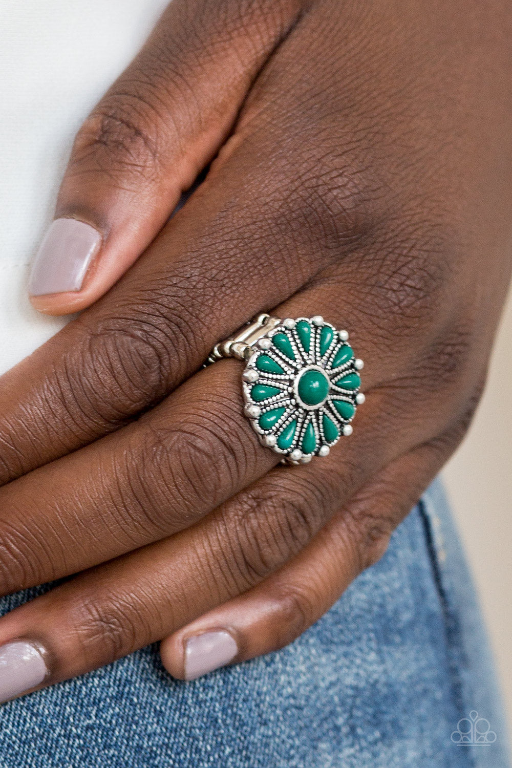 Poppy Pop-tastic - Green - Paparazzi Ring