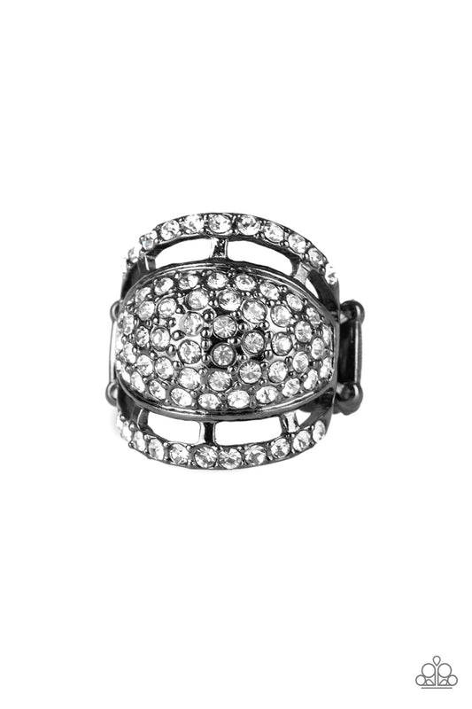 The Seven-Figure Itch - Black - Paparazzi Ring