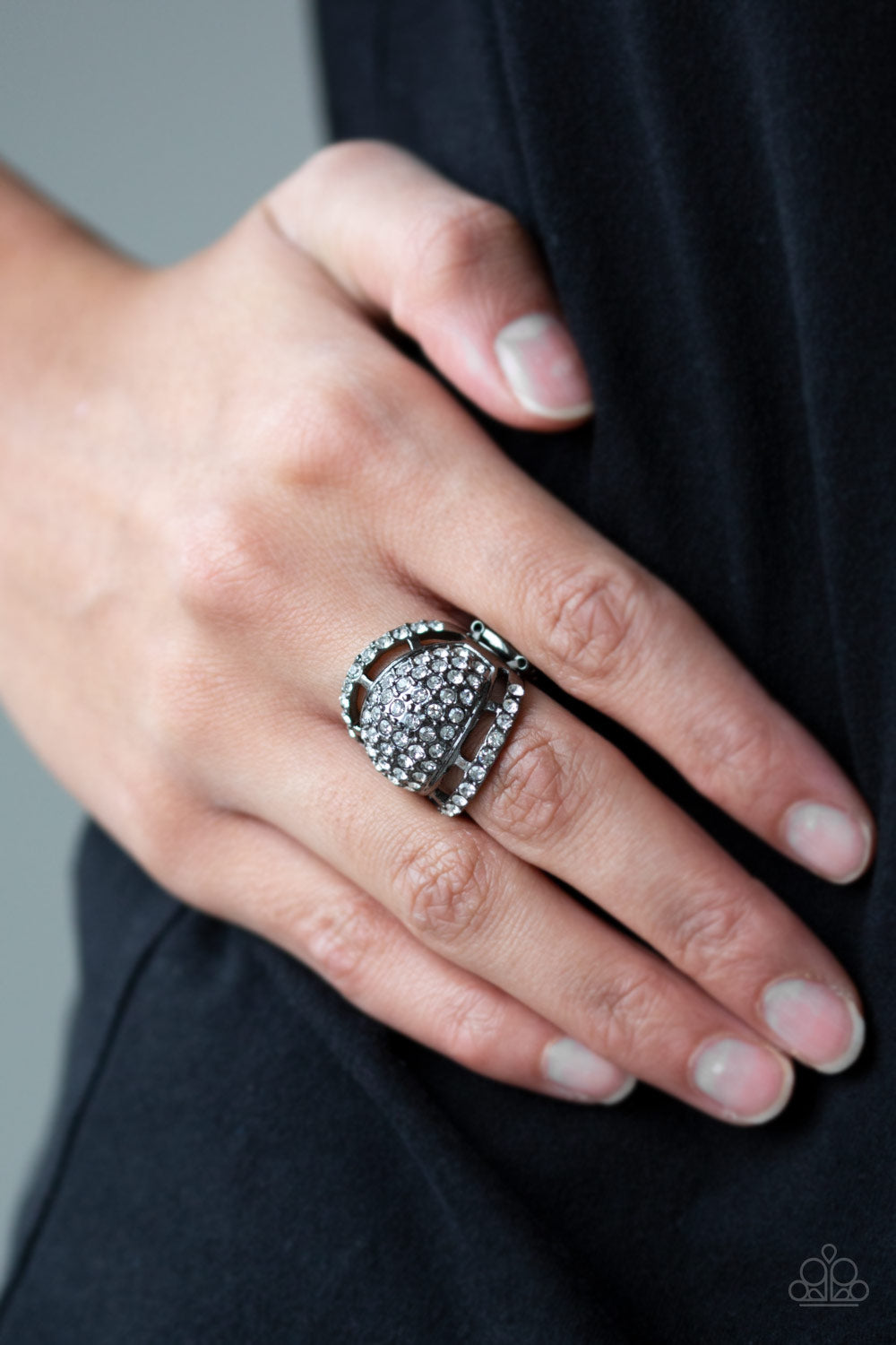 The Seven-Figure Itch - Black - Paparazzi Ring