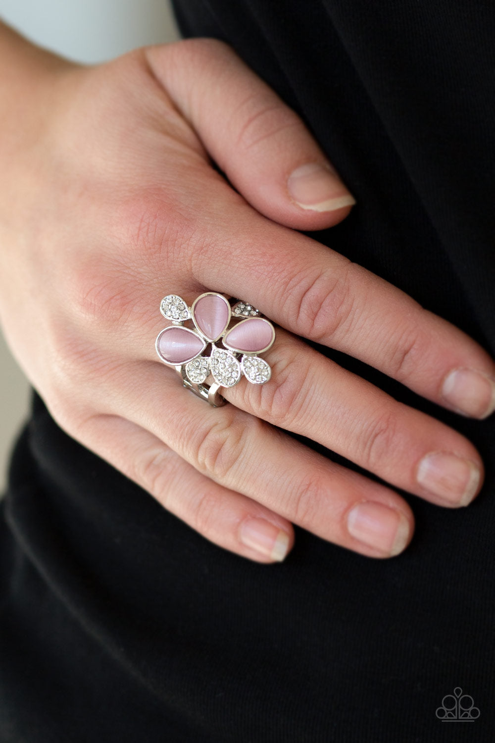 Diamond Daisies - Pink - Paparazzi Ring