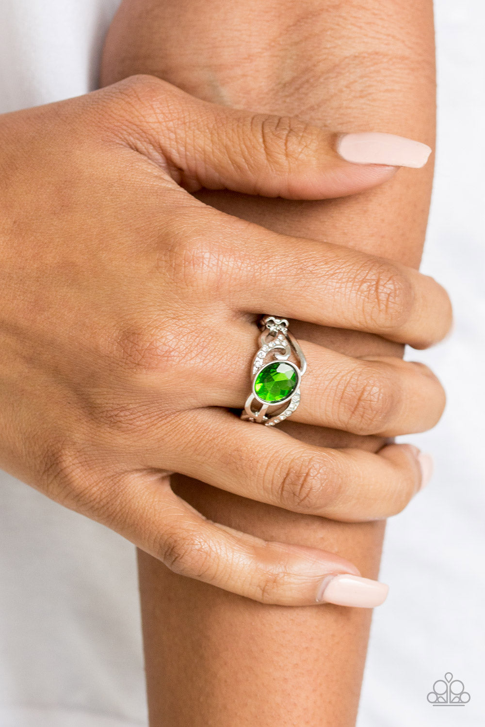 Couldn't Care Flawless - Green - Paparazzi Ring