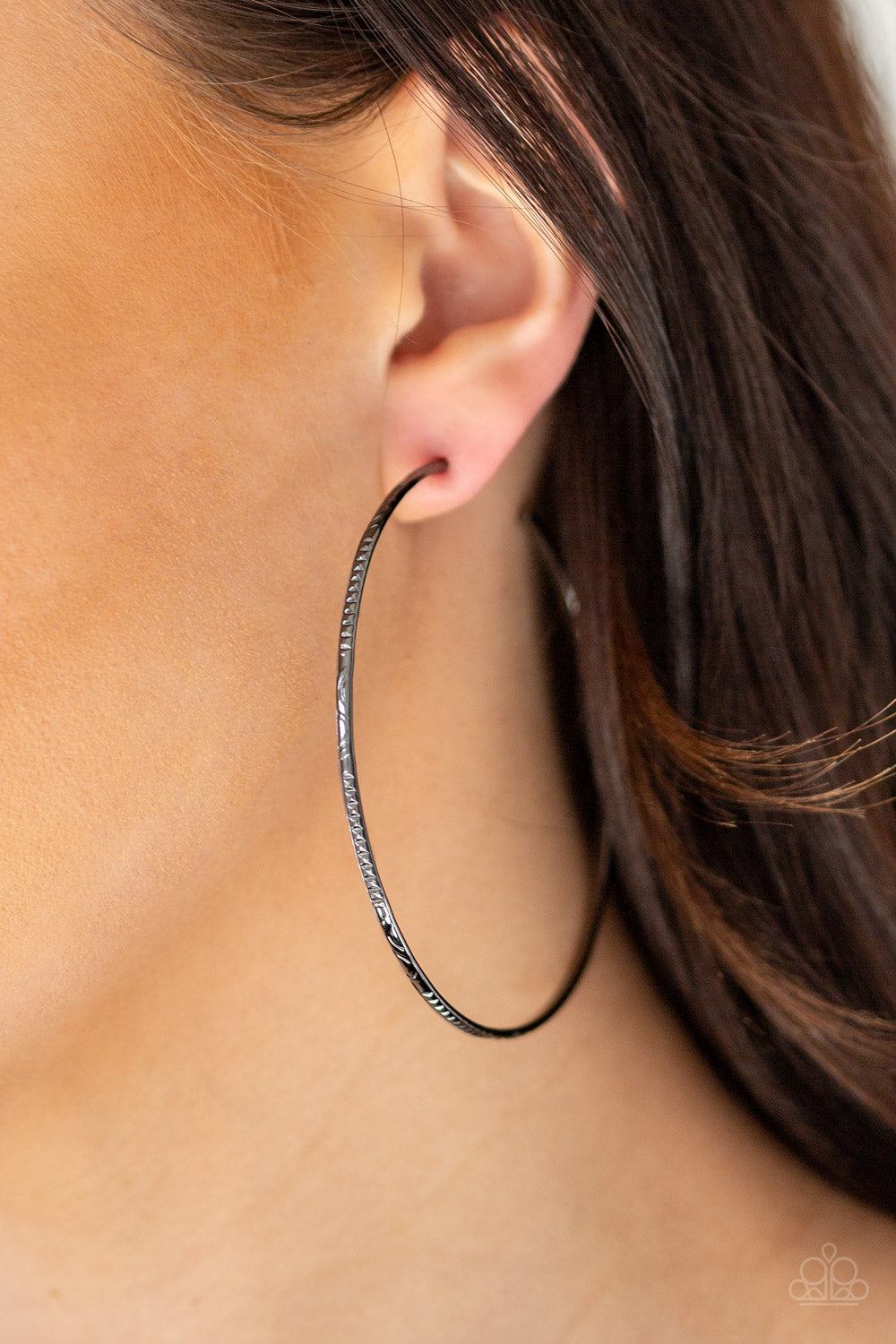 Sleek Fleek - Black - Paparazzi Earrings