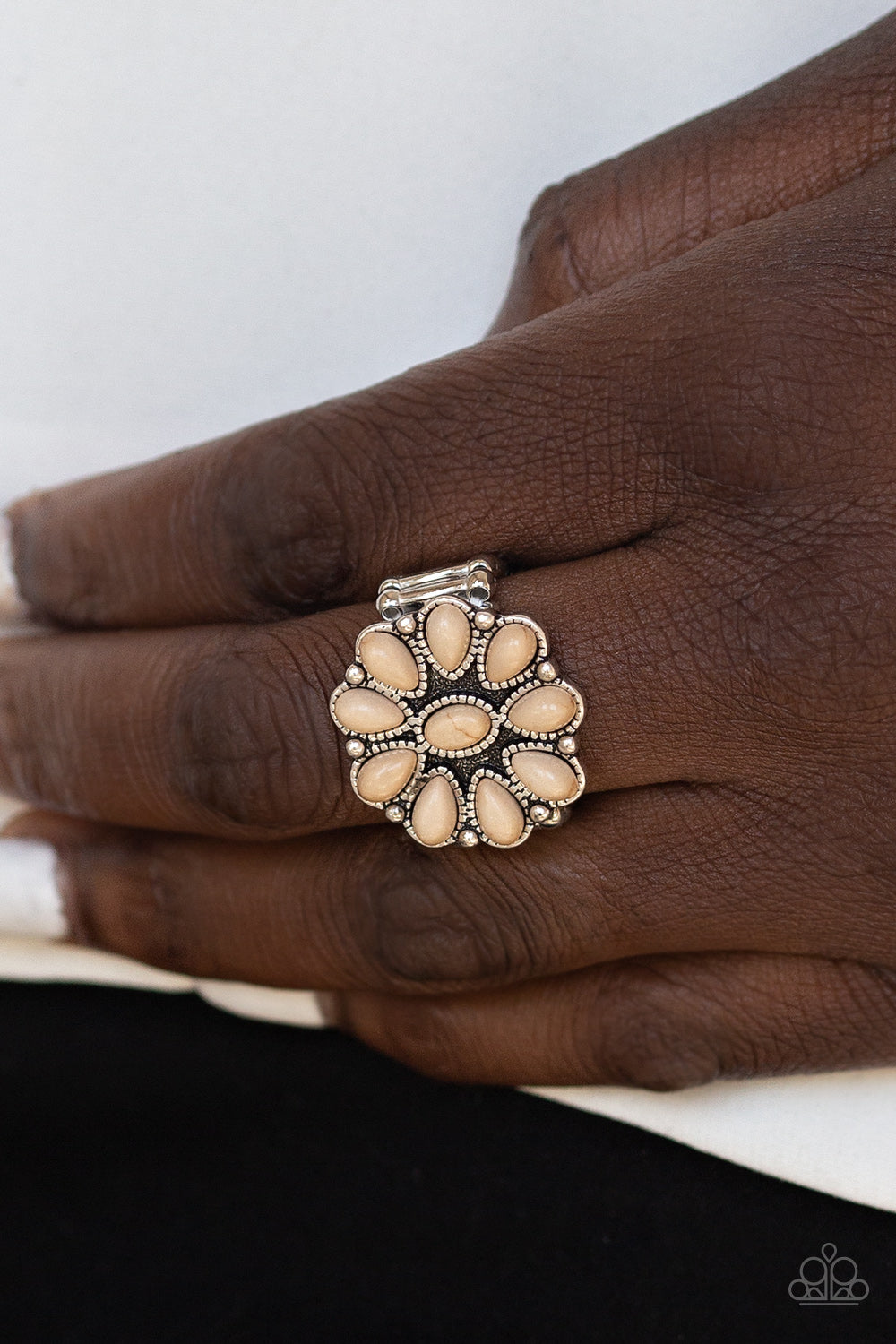 Stone Gardenia - Brown - Paparazzi Ring