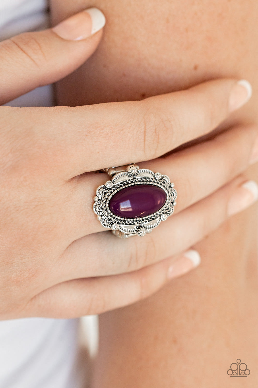 Malibu Majestic - Purple - Paparazzi Ring