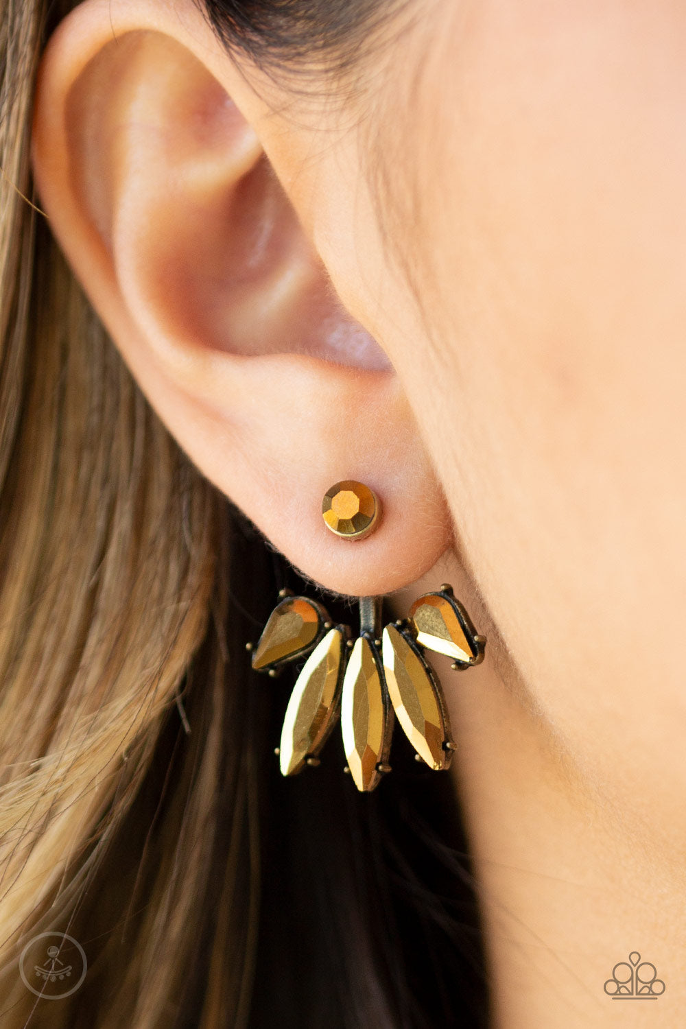 Stunningly Striking - Brass - Paparazzi Earrings