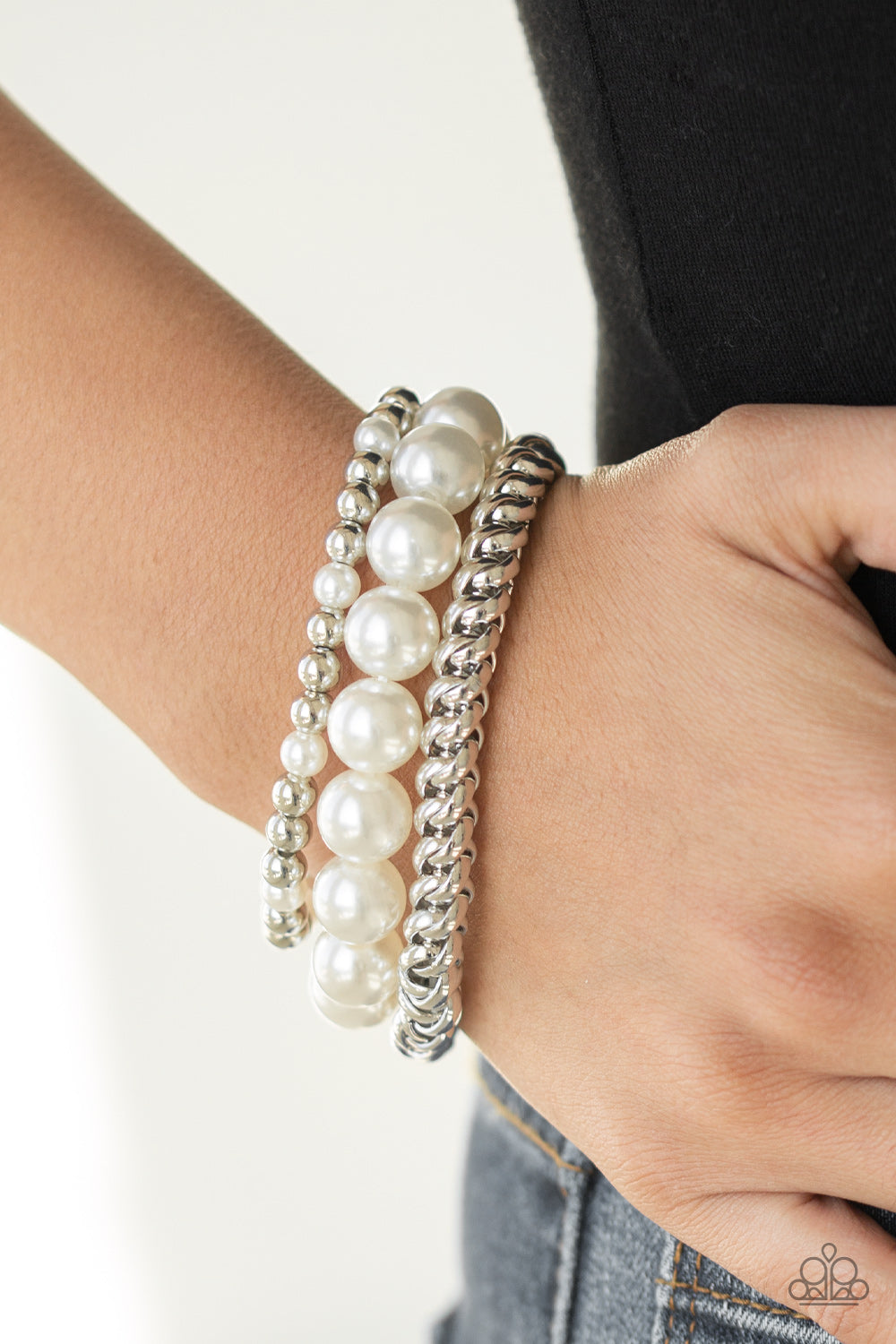 A Pearl-fect Ten - White - Paparazzi Bracelet