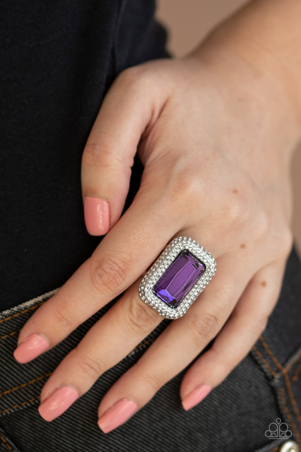 A Grand Statement -Maker - Purple - Paparazzi Ring