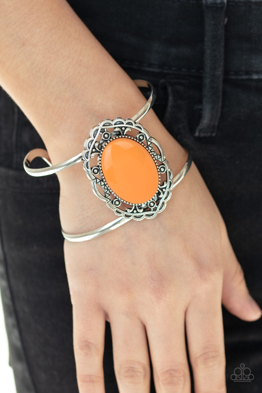 Vibrantly Vibrant - Orange - Paparazzi Bracelet