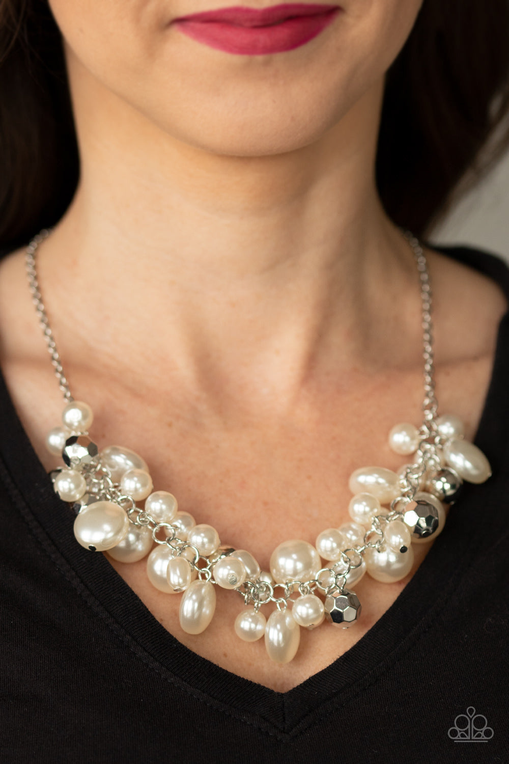 Battle of the Bombshells - White - Paparazzi Necklace