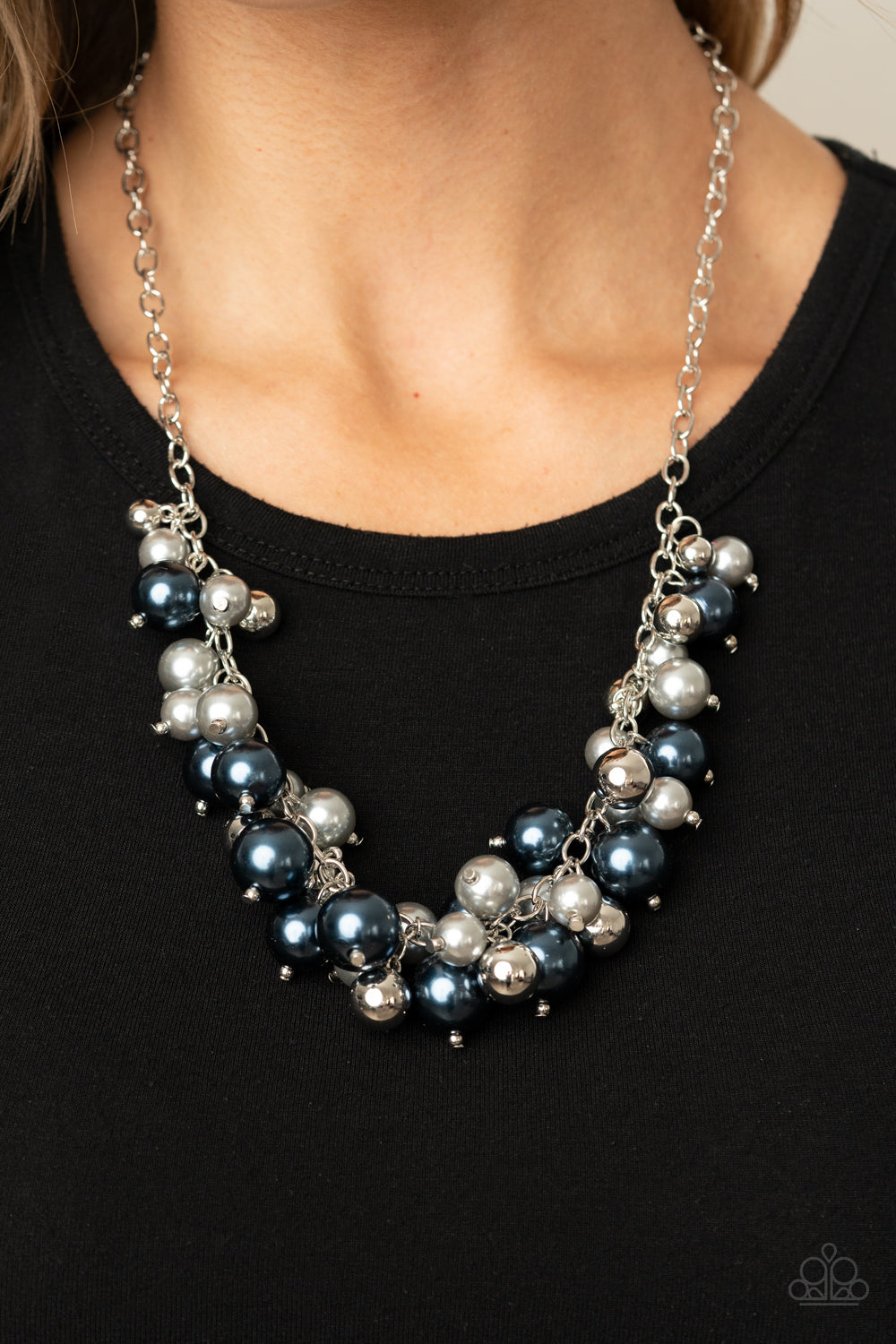 Uptown Upgrade - Multi - Paparazzi Necklace