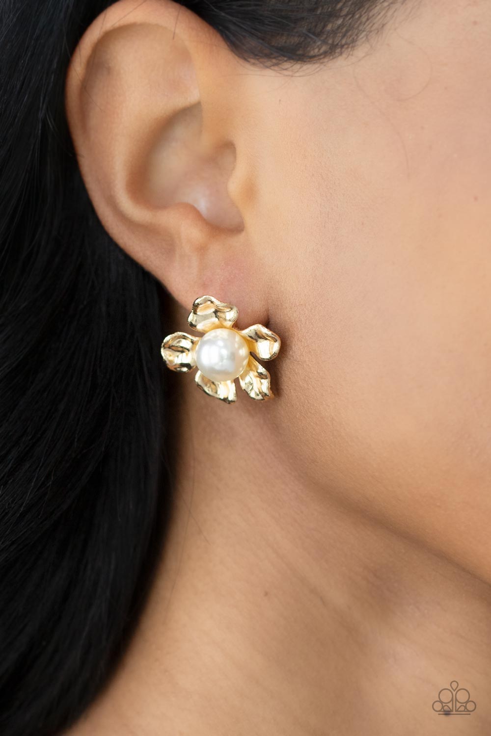 Apple Blossom Pearls - Gold - Paparazzi Earrings