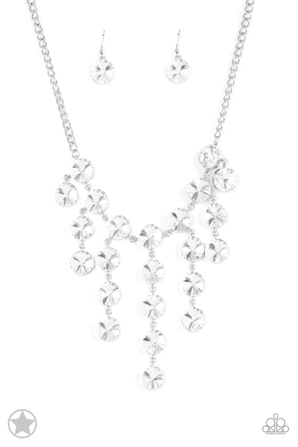 Spotlight Stunner -Paparazzi Necklace