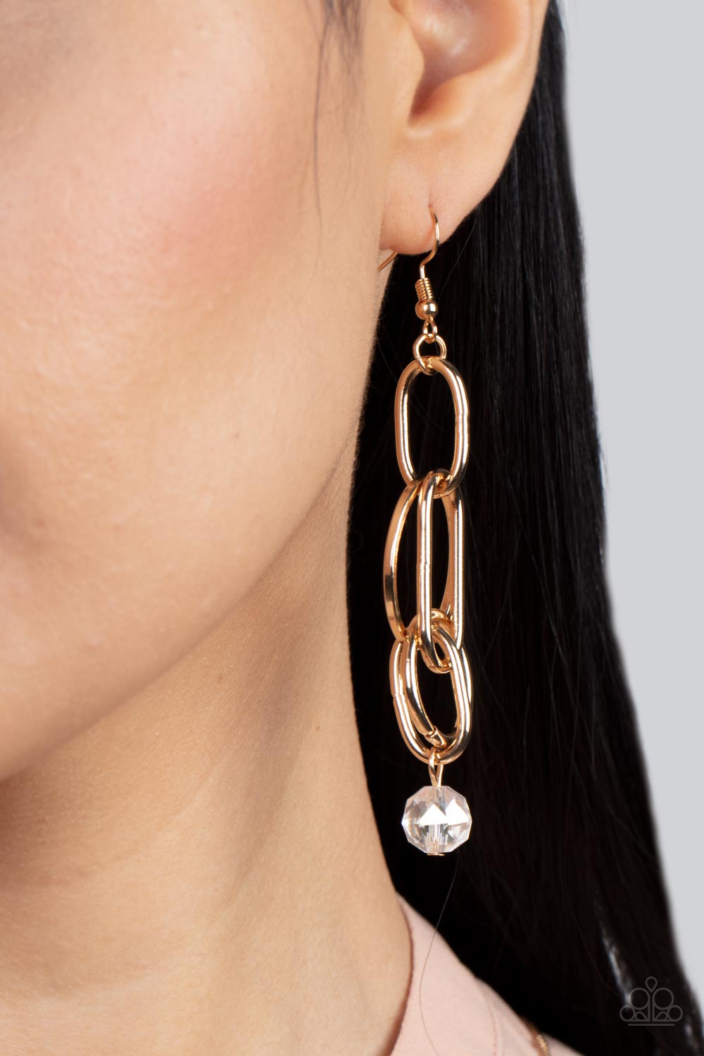 Park Avenue Princess - Gold - Paparazzi Earrings