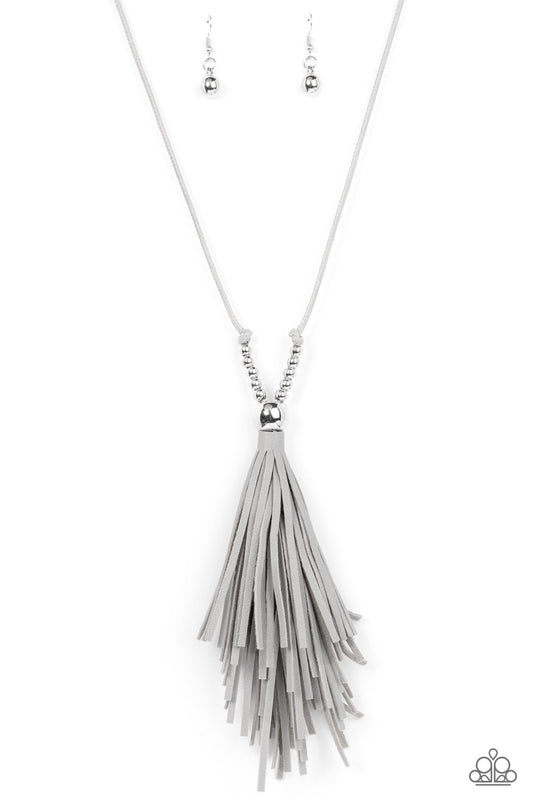 A Clean Sweep - Silver - Paparazzi Necklace