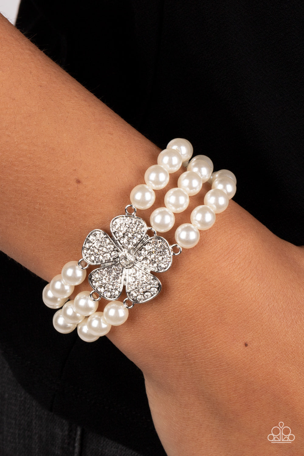 Park Avenue Orchard - White - Paparazzi Bracelet