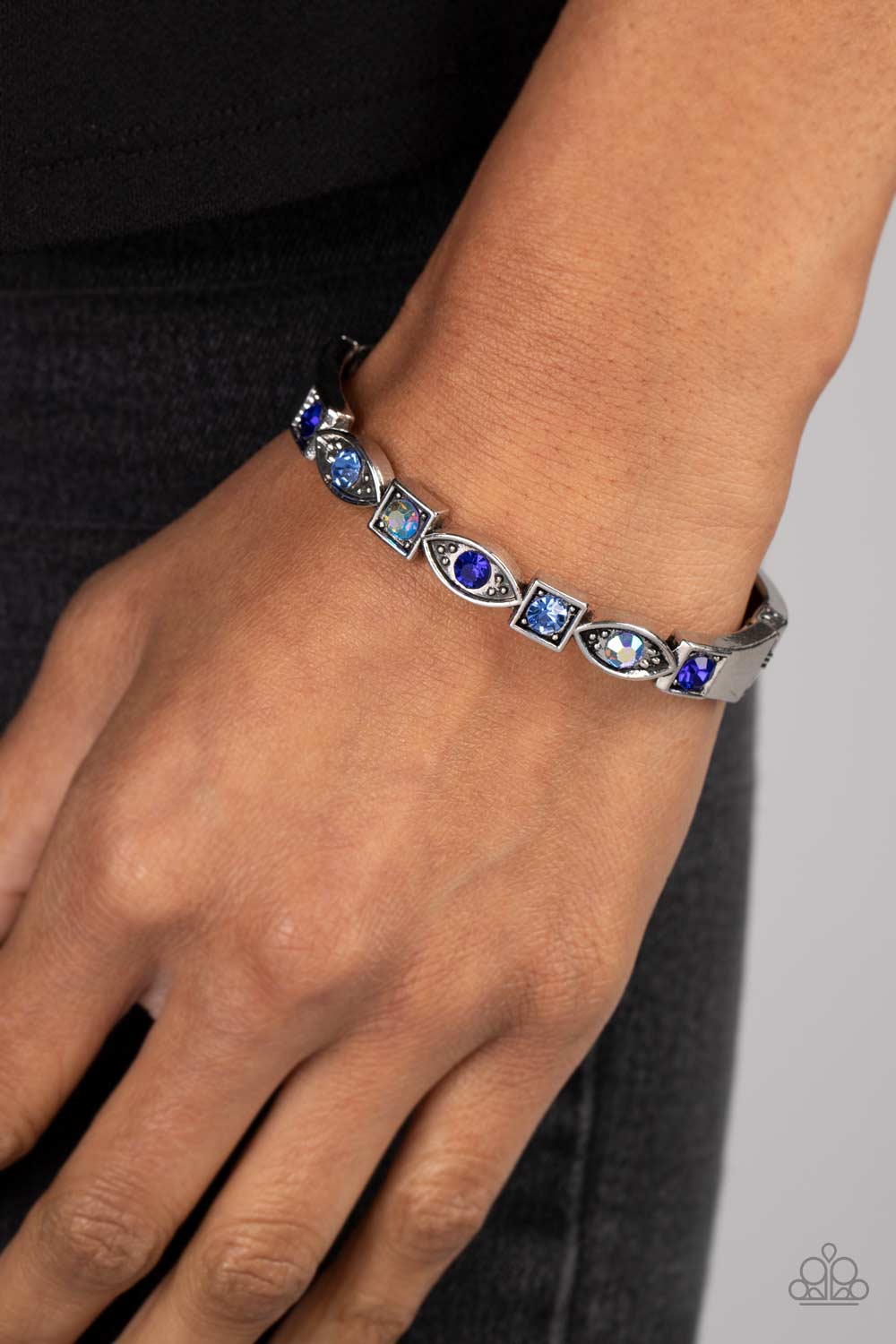 Poetically Picturesque - Blue - Paparazzi Bracelet