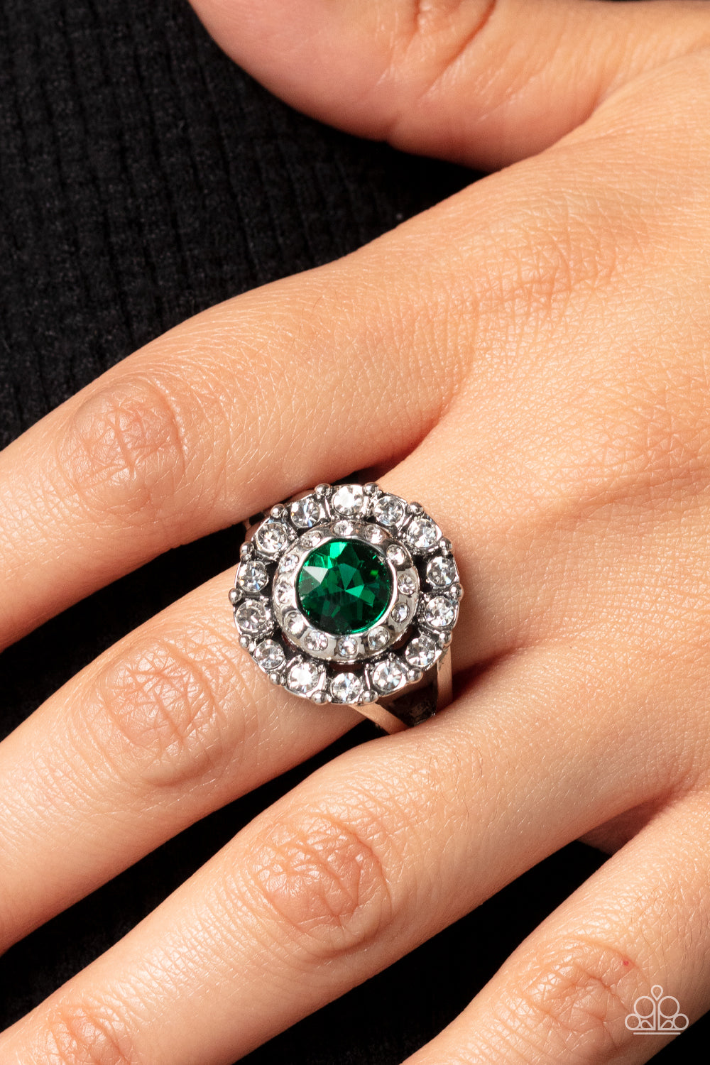 Twinkling Trance - Green - Paparazzi Ring