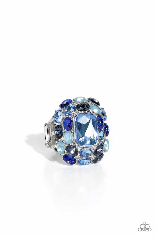 Perfectly Park Avenue - Blue - Paparazzi Ring