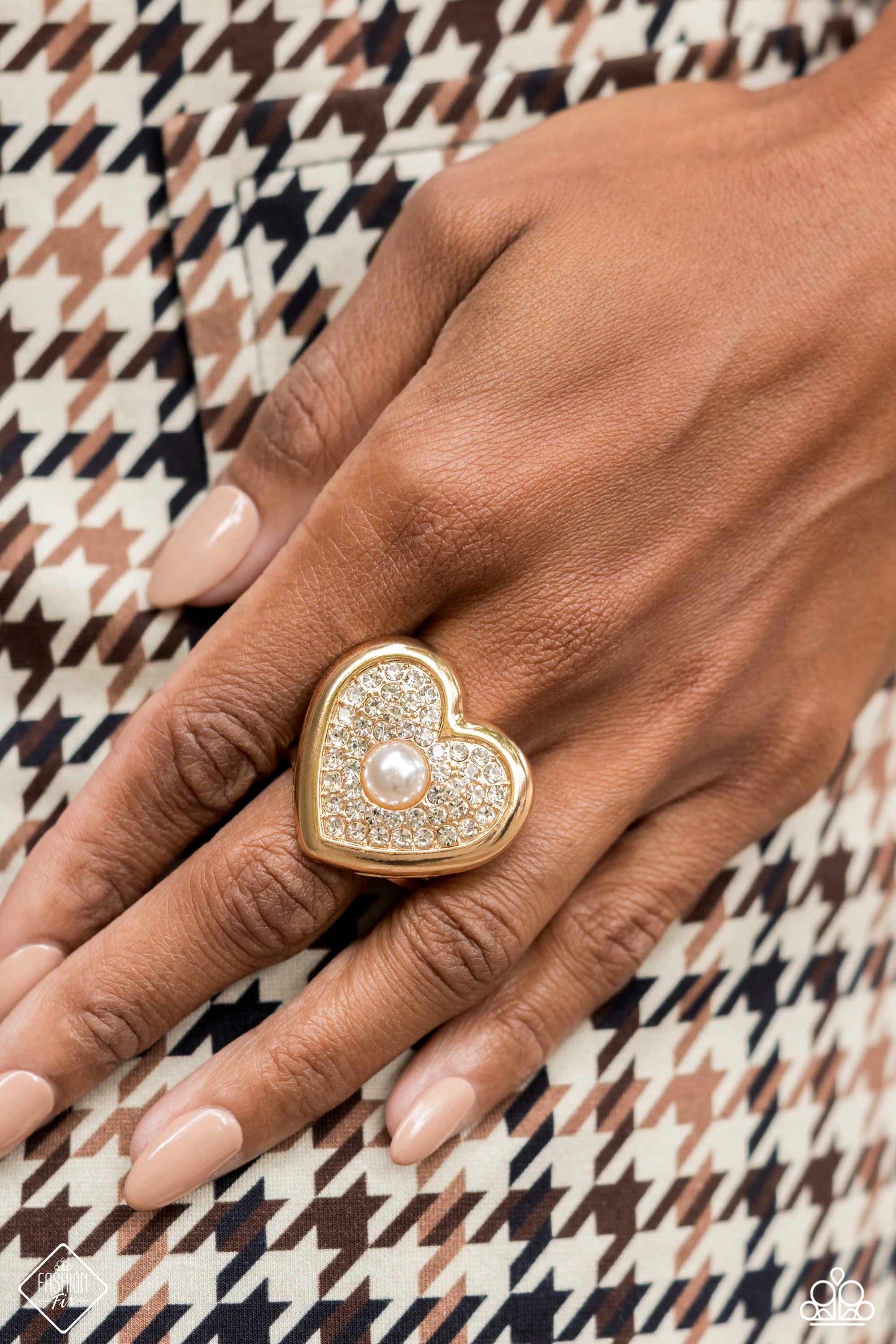 Heartfelt Heritage - Gold - Paparazzi Ring (2024 March Fashion Fix)