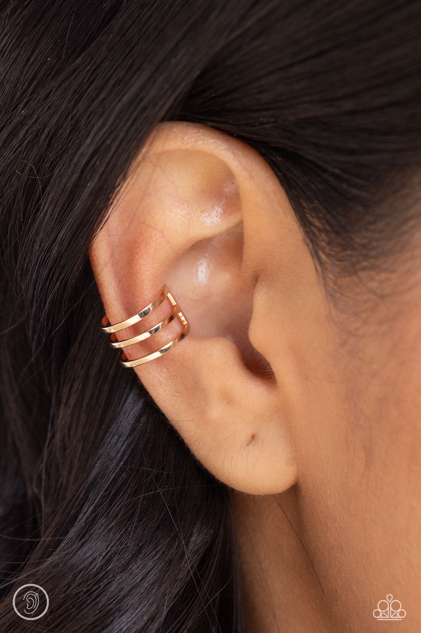 Metro Mashup - Paparazzi Ear Cuff