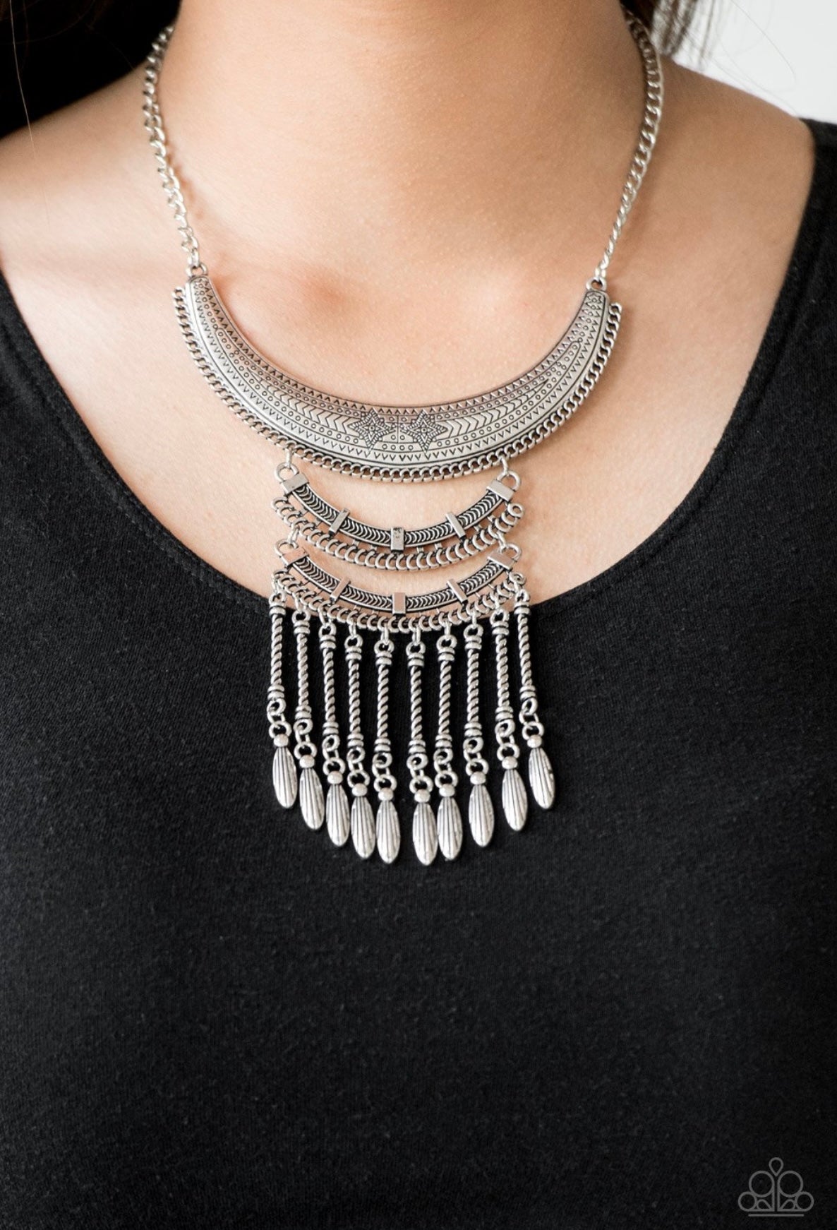 Eastern Empress - Silver - Paparazzi Necklace