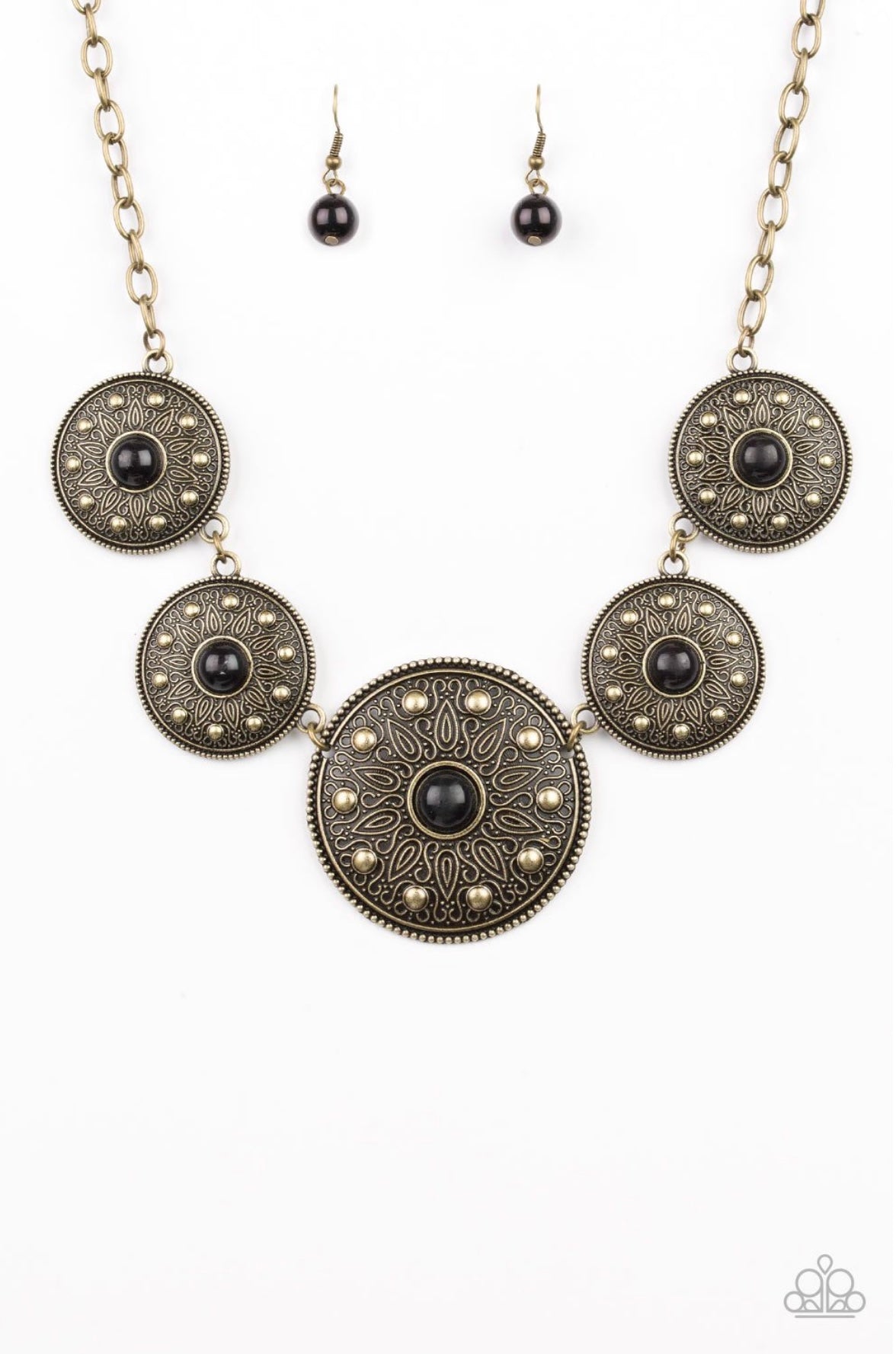 Hey, SOL Sister - Brass - Paparazzi Necklace