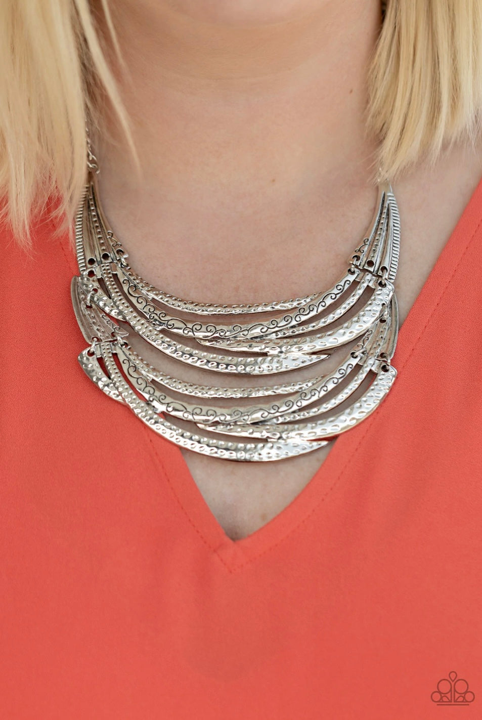 Read Between the VINES - Silver - Paparazzi Necklace (LOP)