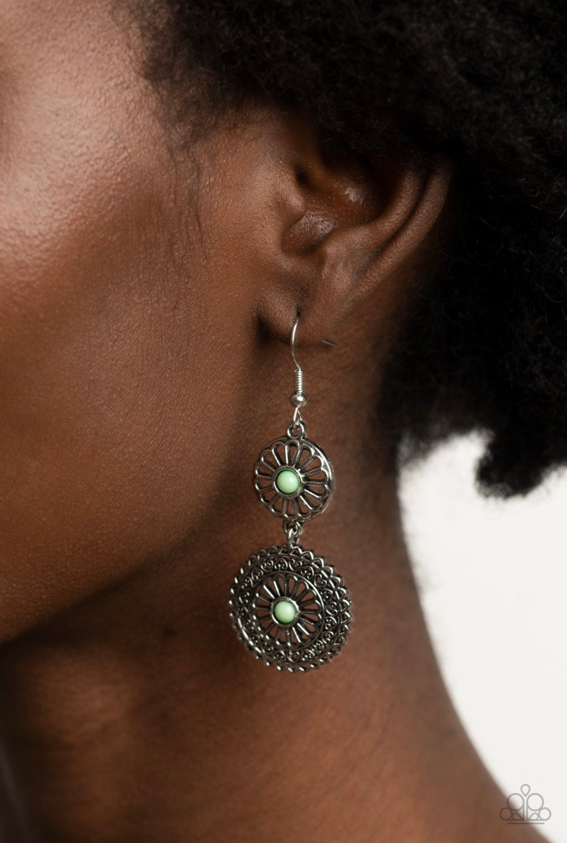 Keep It WHEEL - Green - Paparazzi Earrings